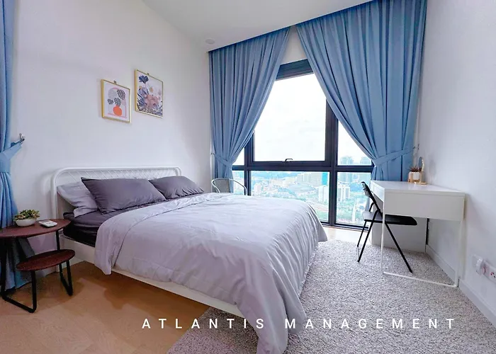 Viia Residences Kl Eco City, Walking Distance To Mid Valley & The Garden & Lrt